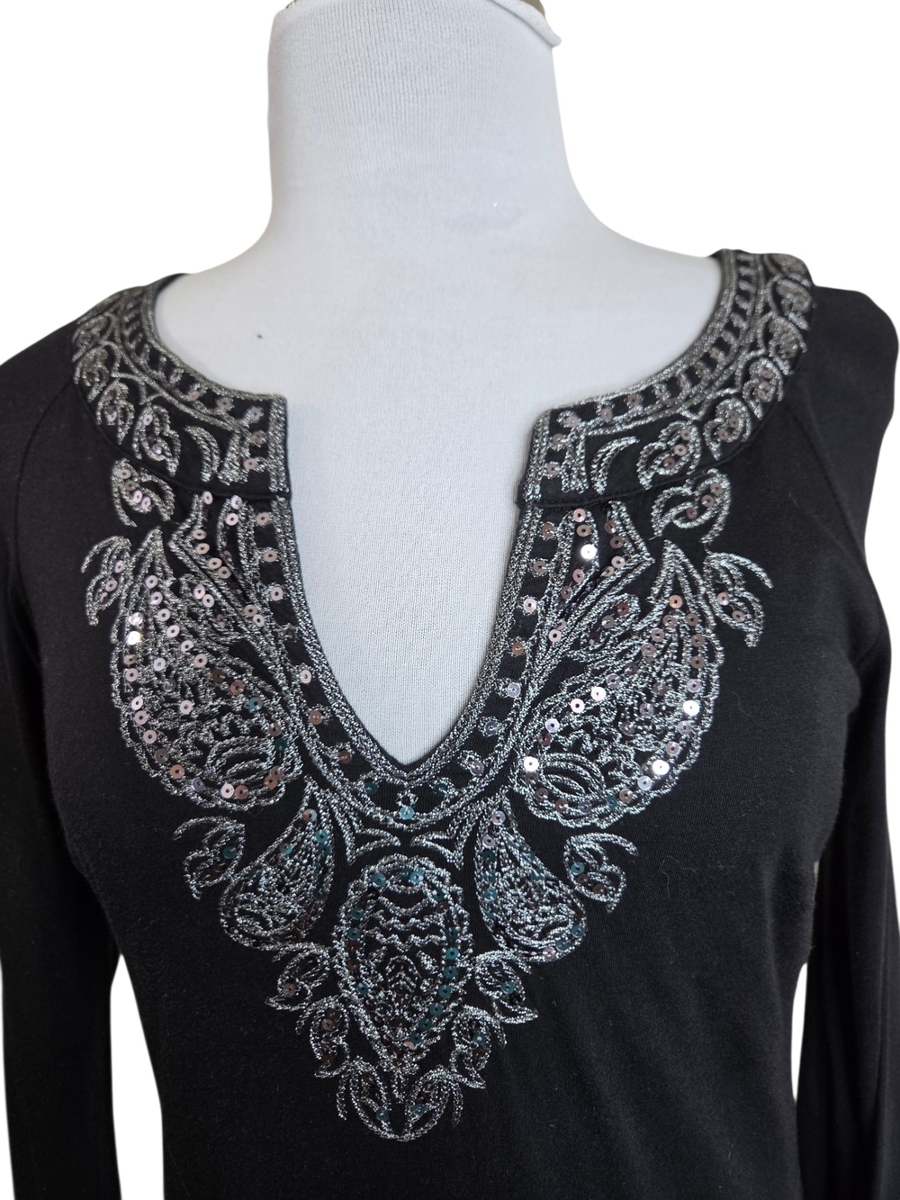 INC International Concepts Black Embroidered Tunic Top | Medium | Metallic V-Nec - Picture 5 of 16